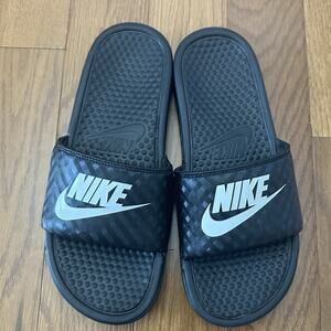 Nike Benassi Jdi 343881-011 Women's Black & White Slides Sandals Sz 9